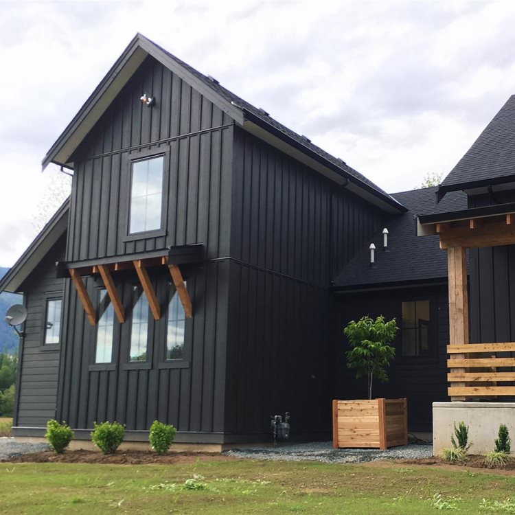 black modern farmhouse for 2021 house design
