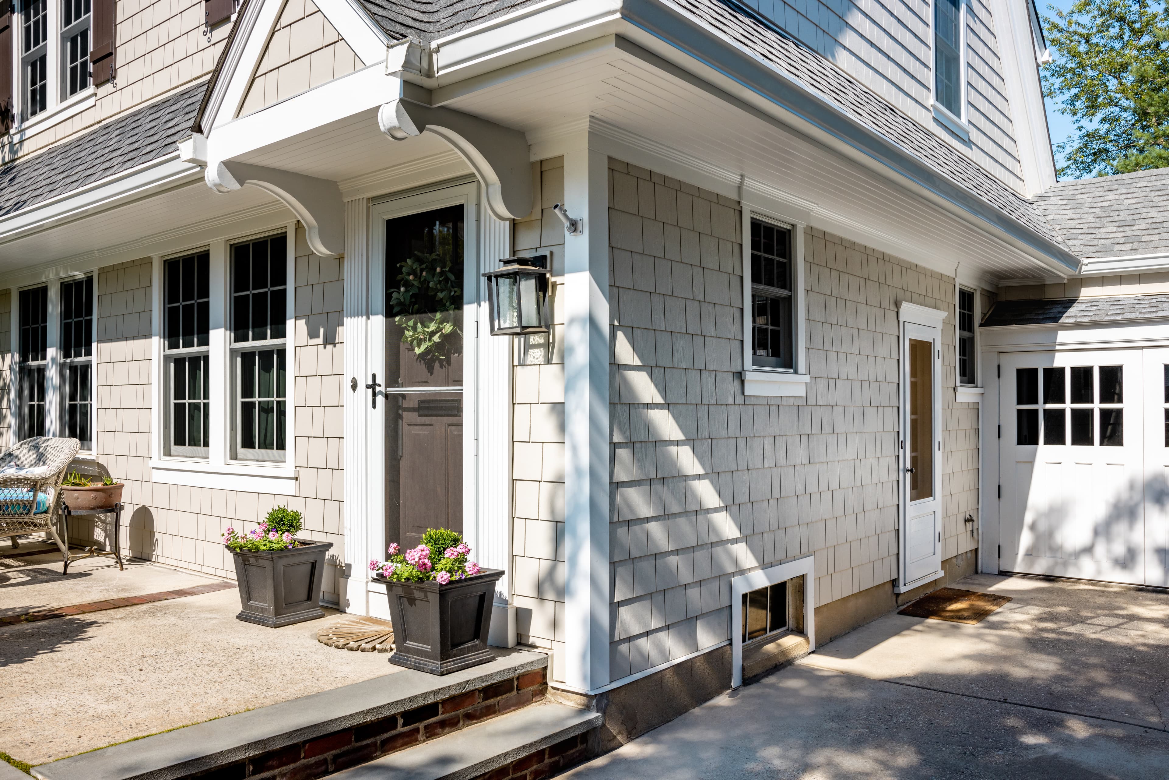 Hardie® products with ColorPlus® Technology finishes