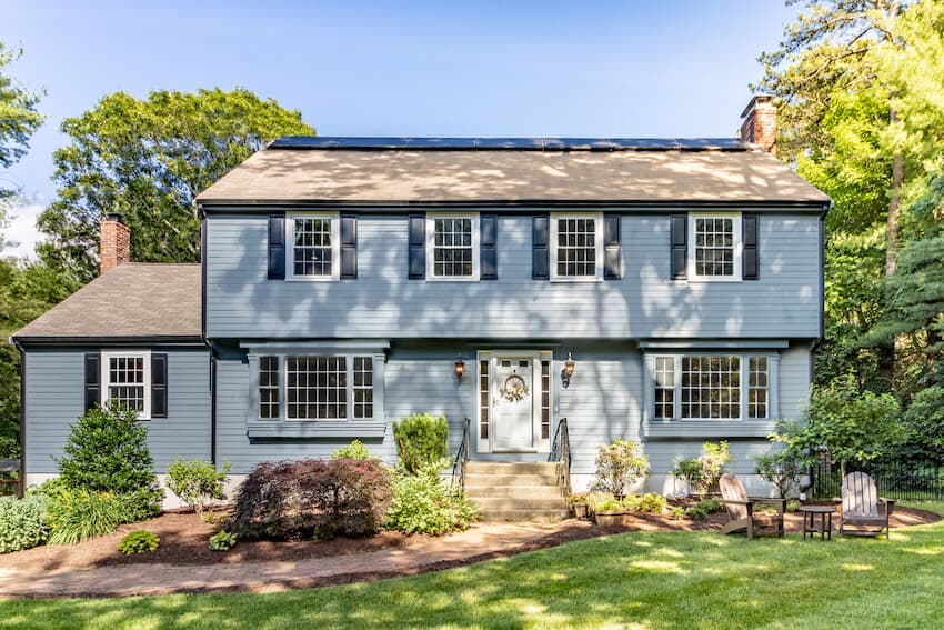 Traditional home with Evening Blue Hardie lap siding with Select Cedarmill texture. Traditional home with Evening Blue Hardie lap siding with Select Cedarmill texture.