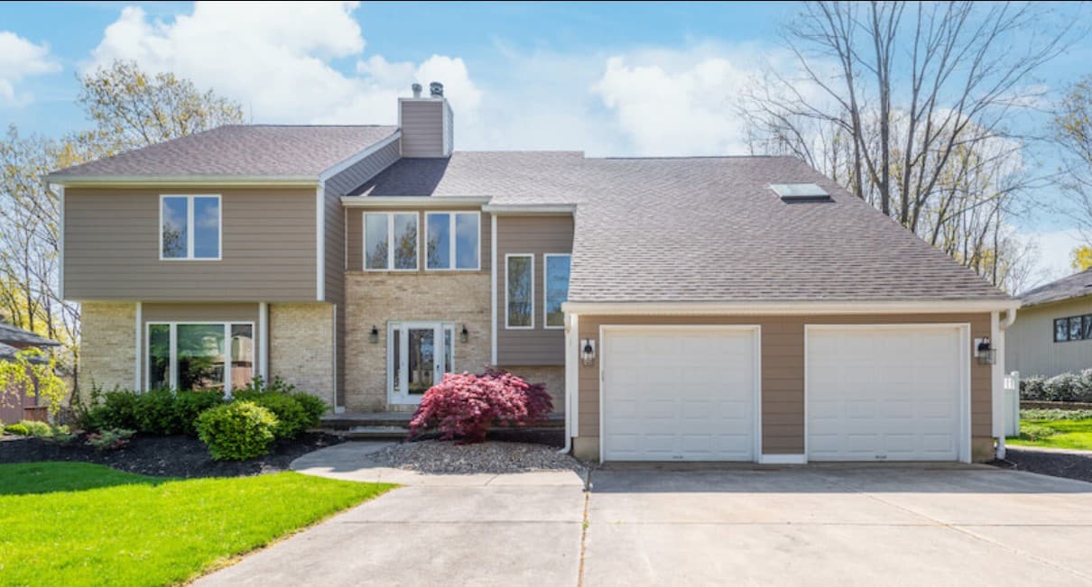 HYBRID HOME STYLES - 3 HYBRID HOME STYLES - 3