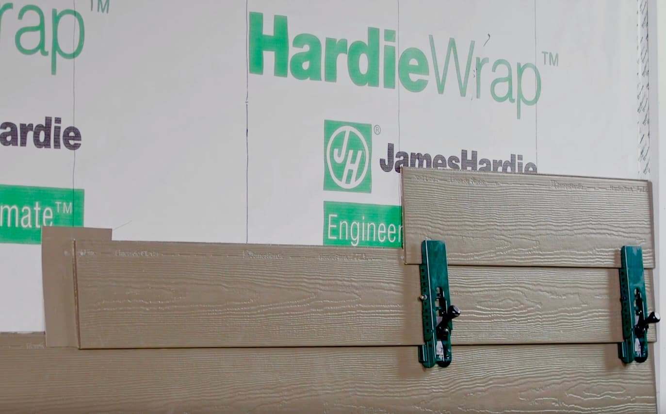 How to Install Lap Siding | James Hardie Pros